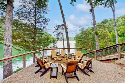 Maynardville House | Lakefront Escape Sleeps 10 Private Dock Hot Tub