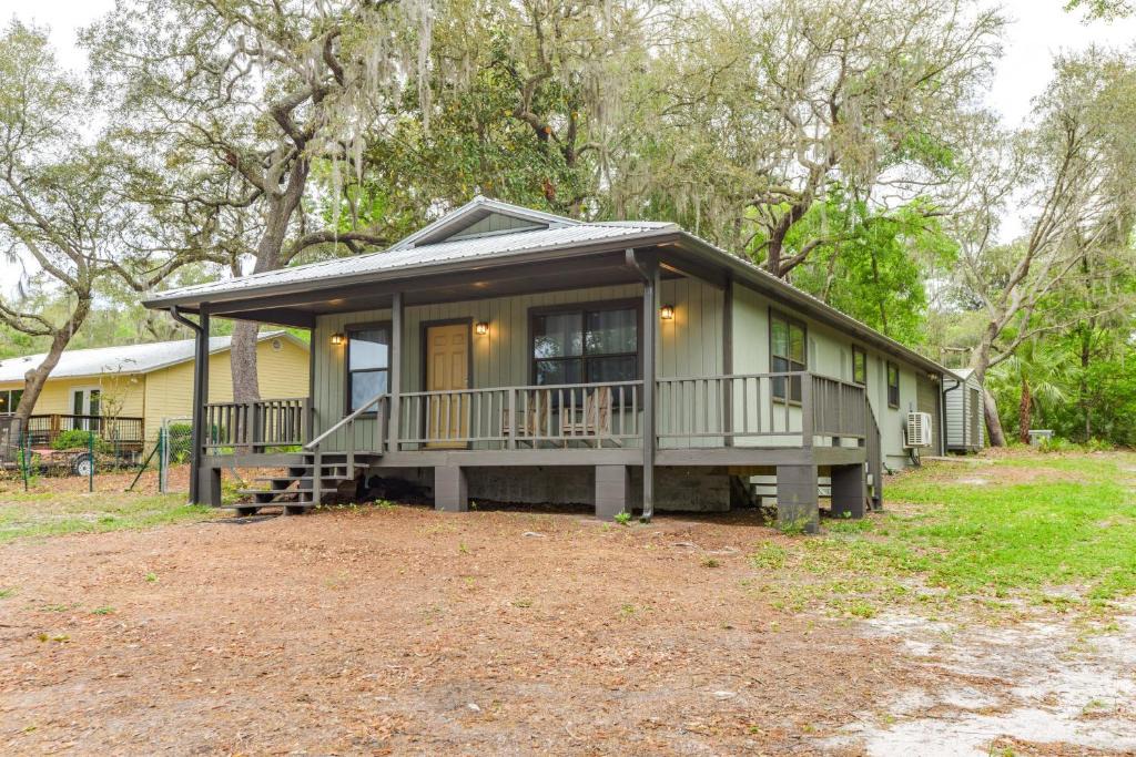 Keystone Heights House | Lakefront Keystone Heights Cottage with Private Dock