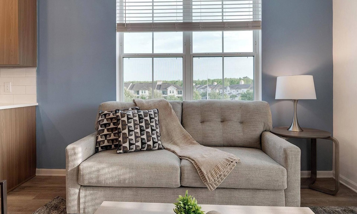 Kissimmee Apartment | Landing | Chic 2BD, Clubhouse, Gym
