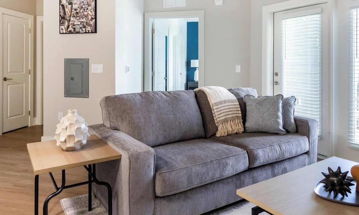 Fort Myers Apartment | Landing | Modern 1BD, Clubhouse, Pool