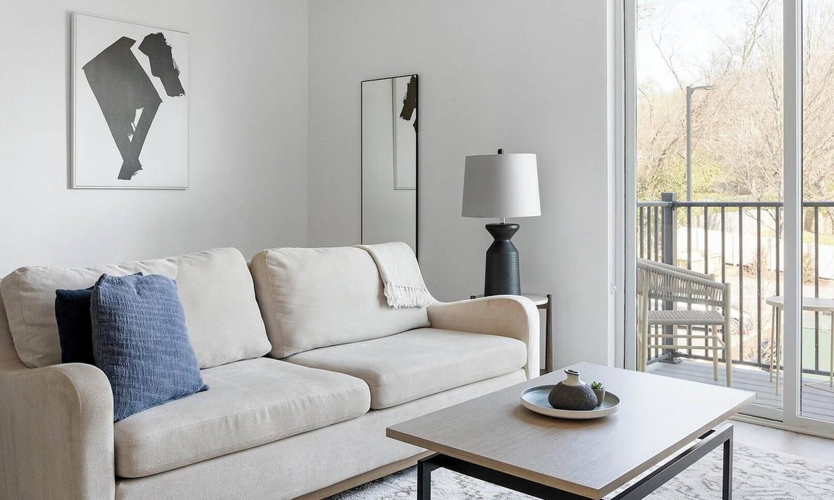 Donelson Apartment | Landing | Spectacular 2BD, Game Room, Clubhouse