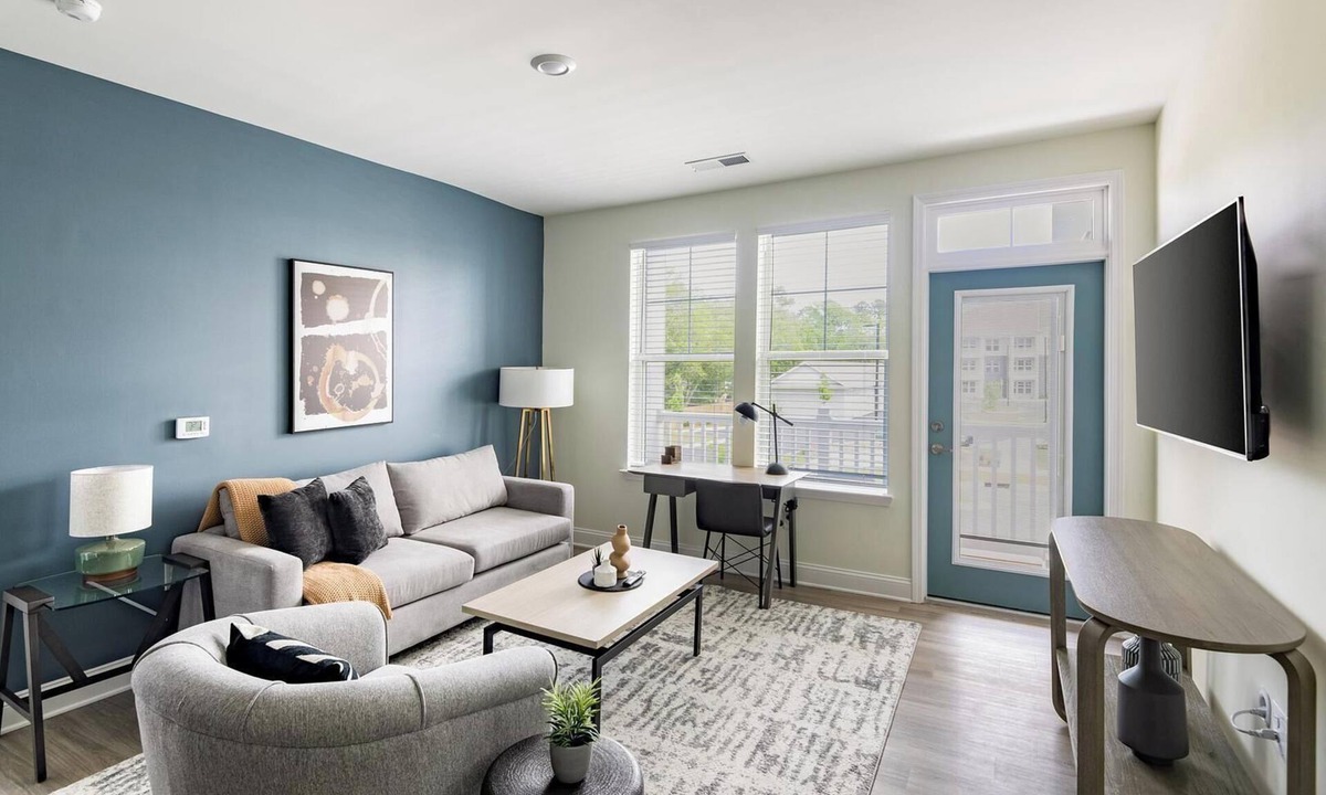 Wilmington Apartment | Landing | Stunning 2BD, Pool, Clubhouse