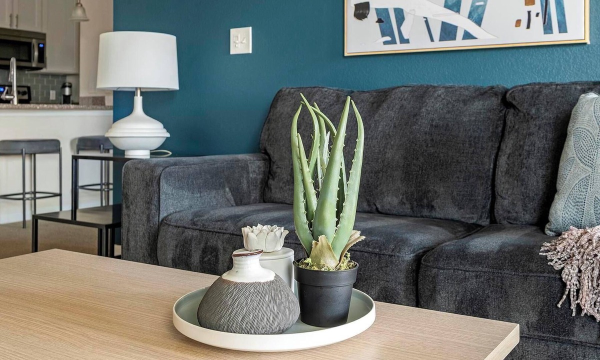Charlotte Apartment | Landing | Stunning 2BD, Clubhouse, Gym