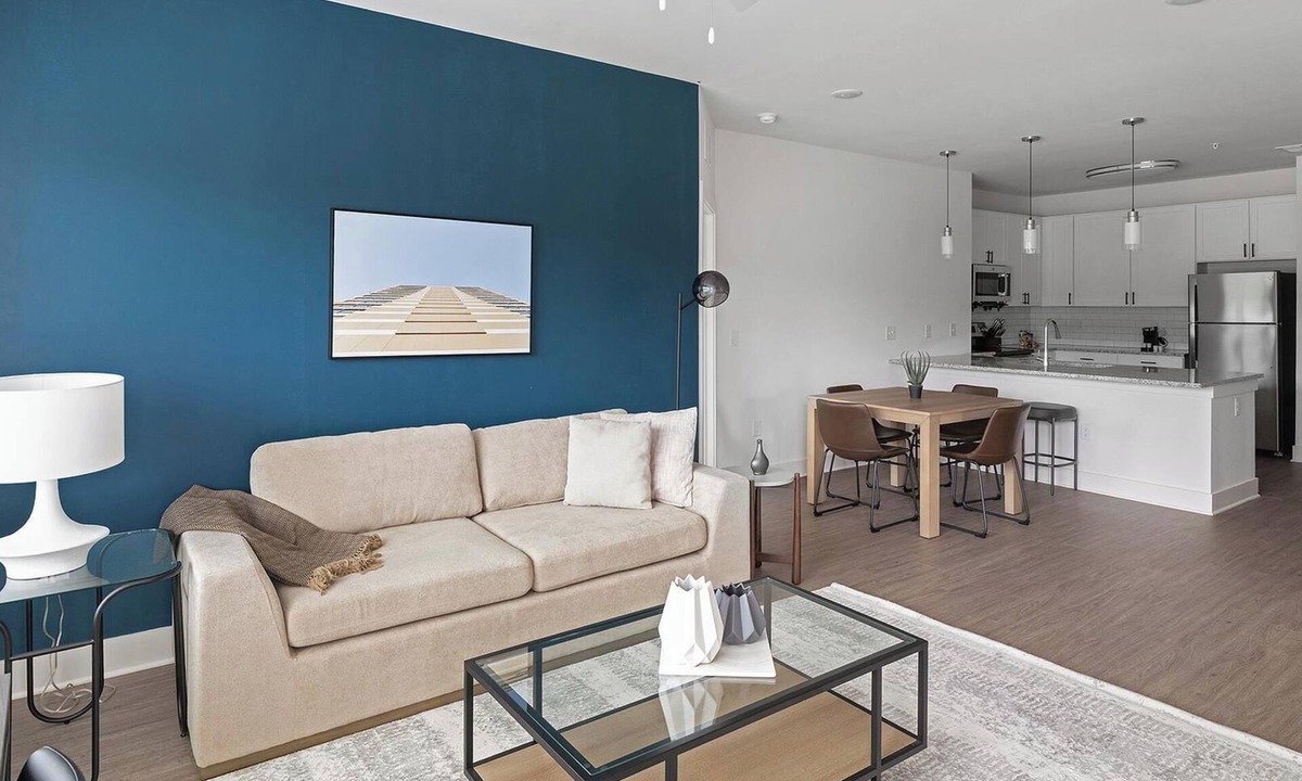Athens Apartment | Landing | Stunning 2BD, Yoga Studio, Pool