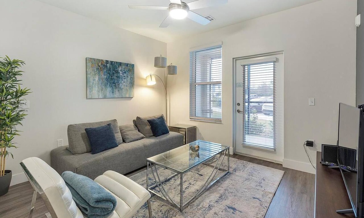 Port Tampa City Apartment | Landing | Stylish 1BD, Gym, Clubhouse