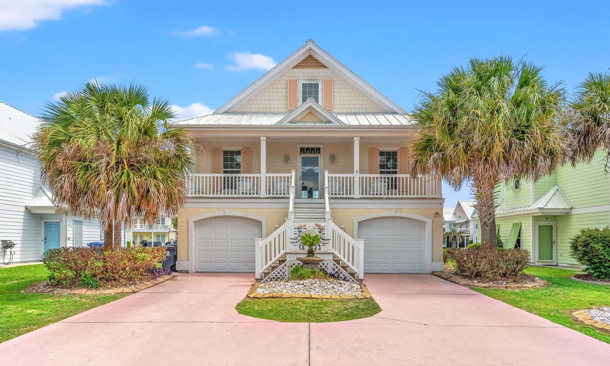 Garden City House | Large Beach Home with Golf Carts, Pool Table and Community Pools