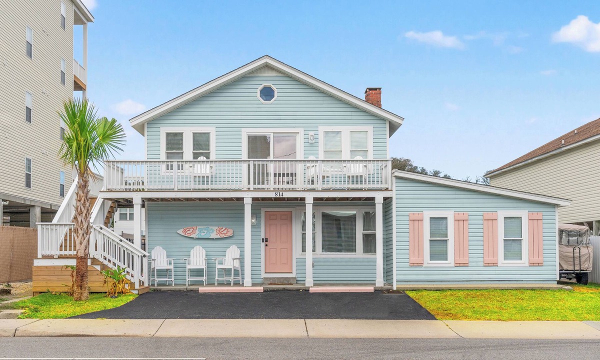 Crescent Beach House | Large family house with private heated pool on Ocean Blvd!