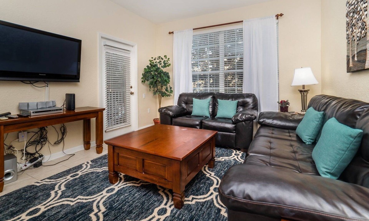 Crestwynd Bay Apartment | Last Minute Disney Getaway! Luxury Condo with Private Balcony. Book Now! #36348