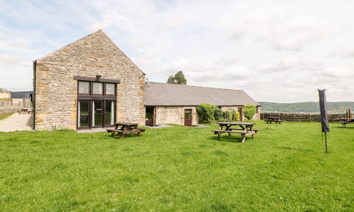 Over Haddon Cottage | Lathkill Barn