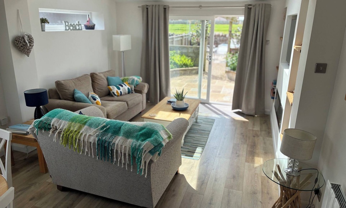 Beadnell Cottage | Lavender Cottage