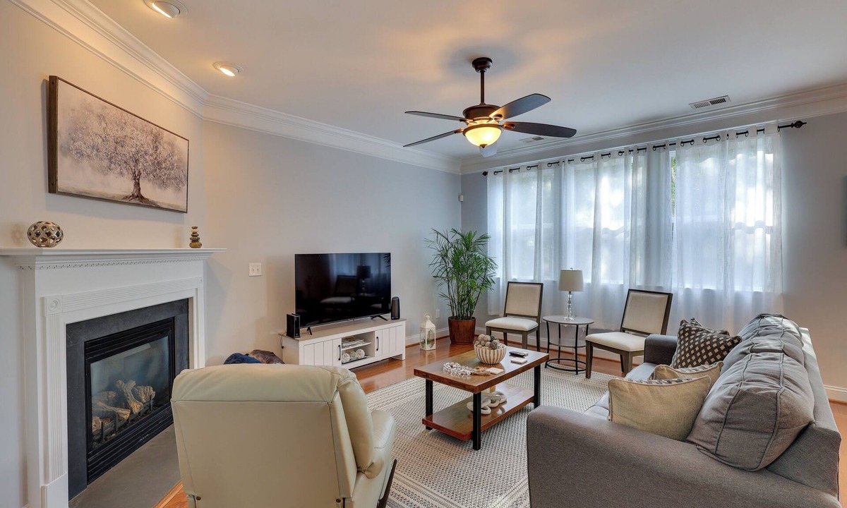 Lexington House | Lexington Nest - 3Bed 2-1/2Bath