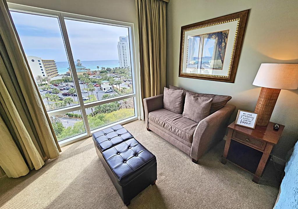 Sandestin House | Luau 6533 in Sandestin by Skis and Seas Florida Beach Rentals Tram Included
