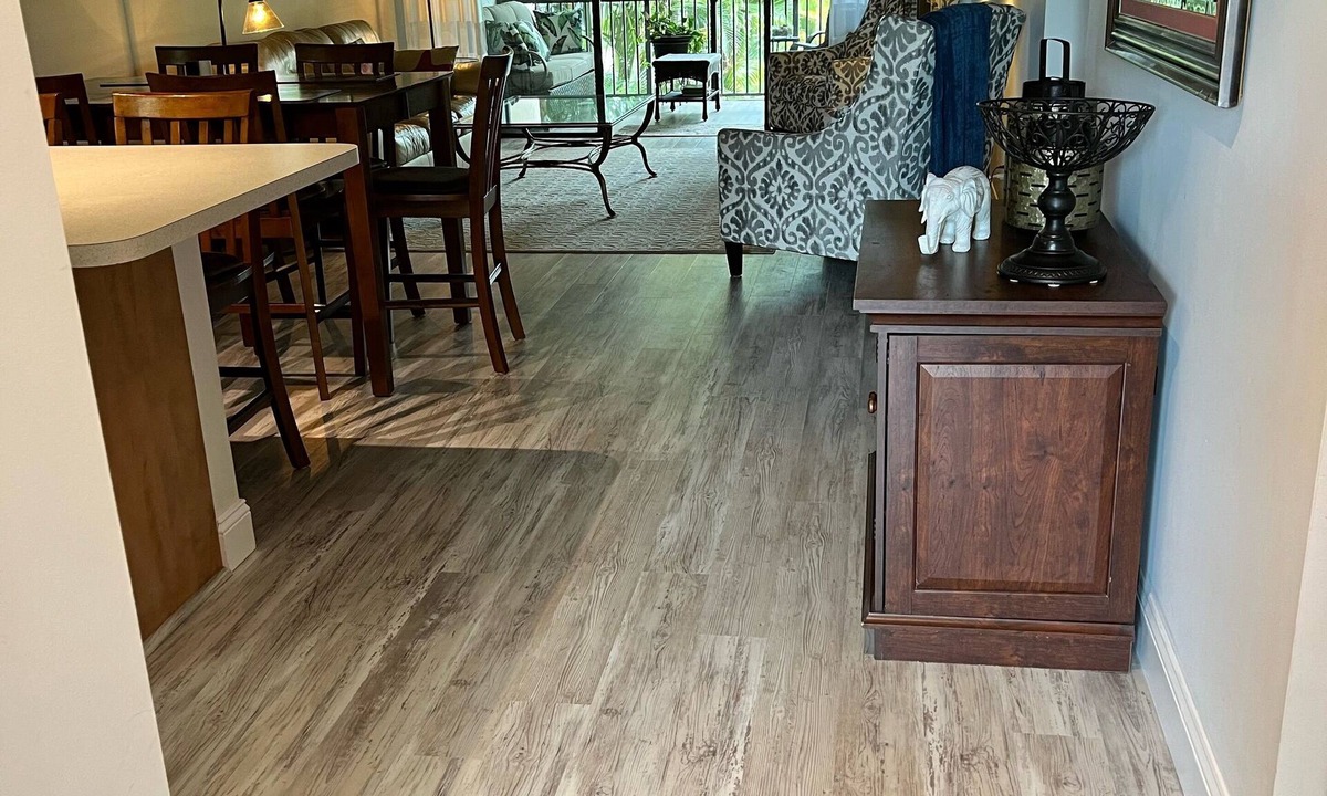 Fort Pierce Condo | Luxurious Beach Resort Atmosphere Getaway