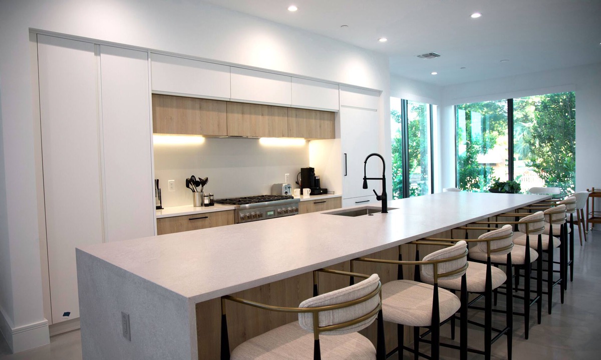 West Palm Beach House | Luxury 3BR Modern Escape: Backyard Oasis, Pool, & Perfect West Palm Location