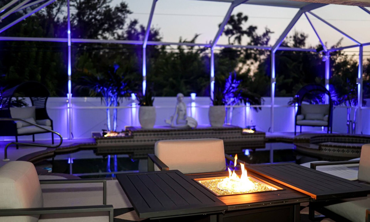 Englewood East Villa | Luxury 4BR Villa - Heated Pool, Hot Tub & Fireplace, Englewood FL