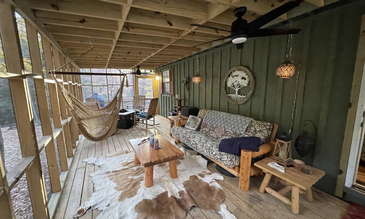 Tellico Plains Cabin | Luxury Bohemian Cabin on Coker Creek w Oversized Hot Tub, Fire-pits and Hiking