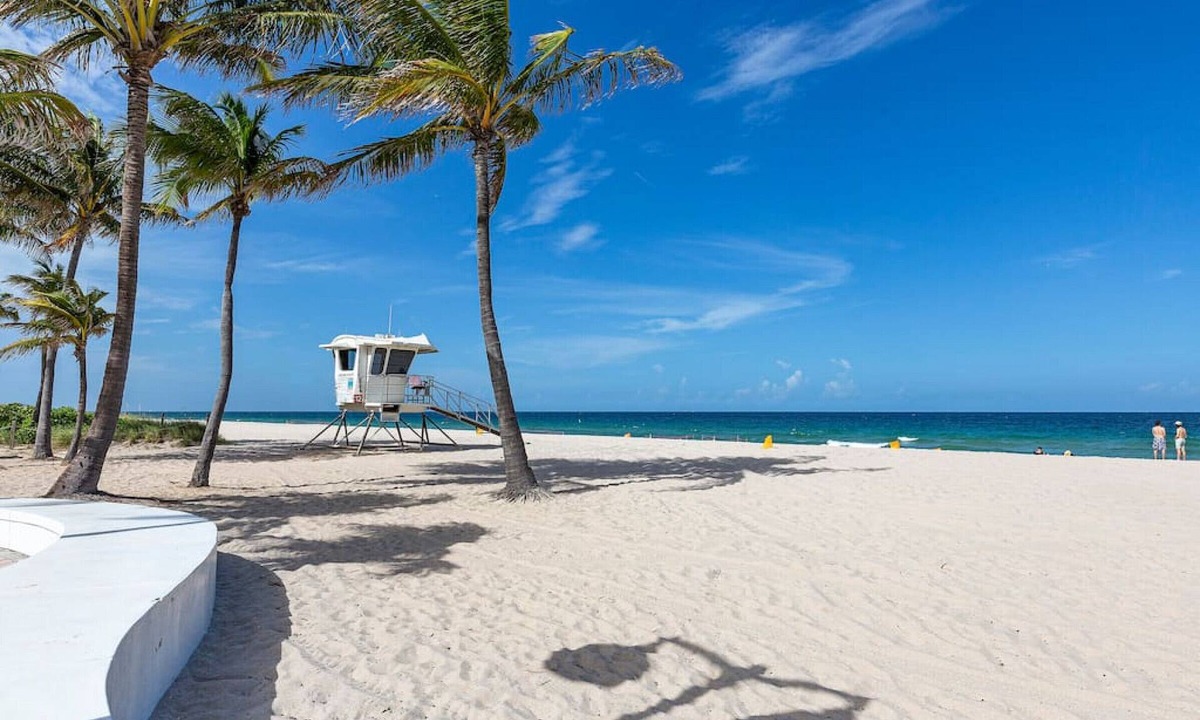 B Ocean Fort Lauderdale | Barrier Island