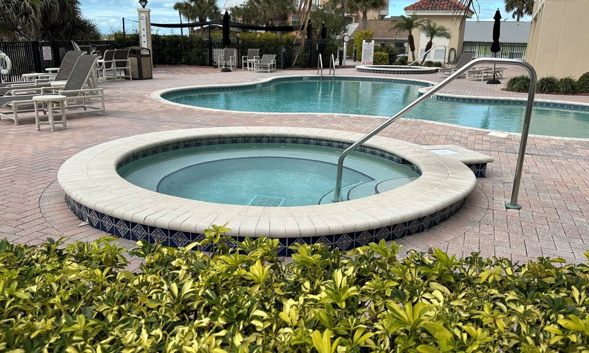 Redington Shores Condo | Luxury Direct Beachfront 3-bedroom Pet-Friendly Gated Condo in Redington Shores