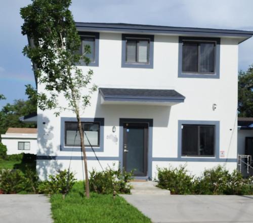 West Little River Apartment | Magic City IN THE HEART OF MIAMI