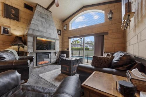 Westridge House | Magical Manor Pool Home Near Disney