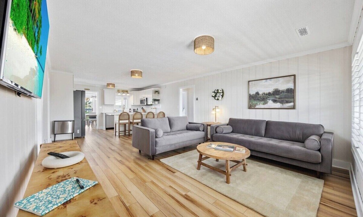 Cherry Grove Beach House | Magnolia House | 5BR SC-Inspired Home