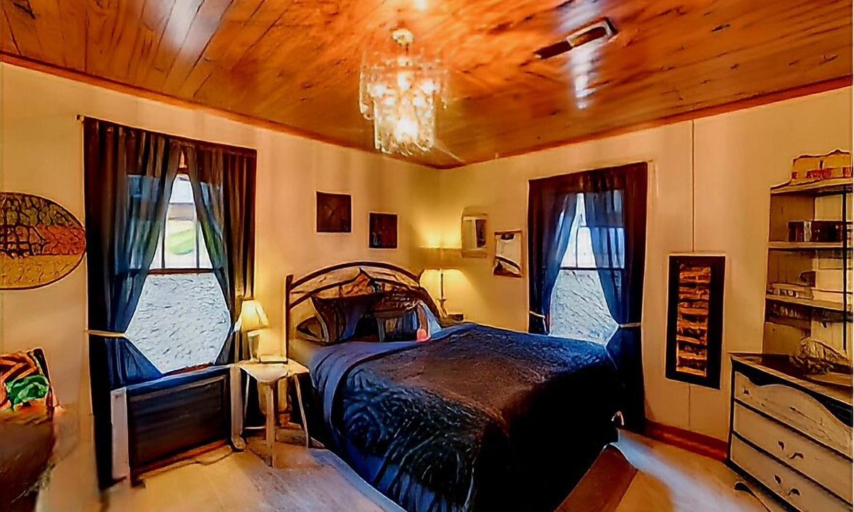 Como Bed & Breakfast | Mama Jeans Pillowville Home