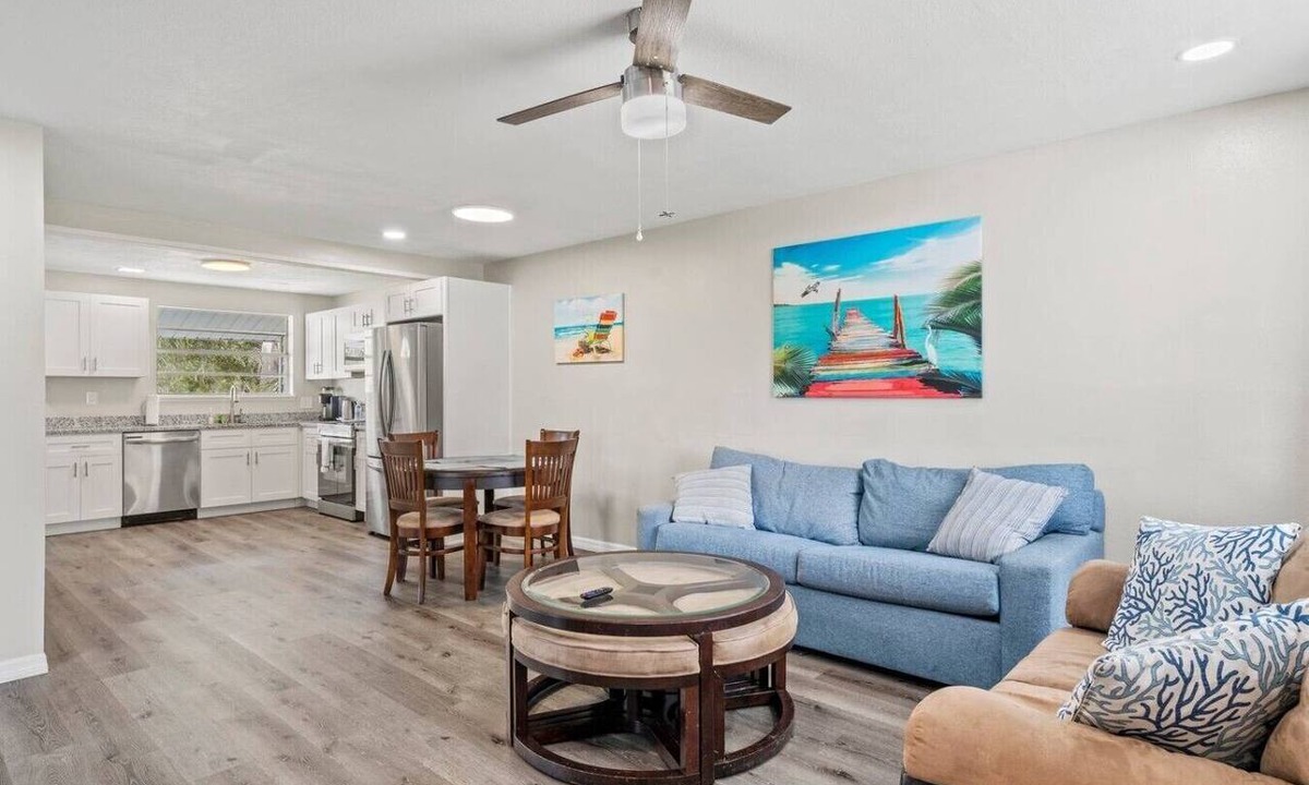 Englewood House | Manasota Beach 9.5-Acre Retreat Sleeps 16