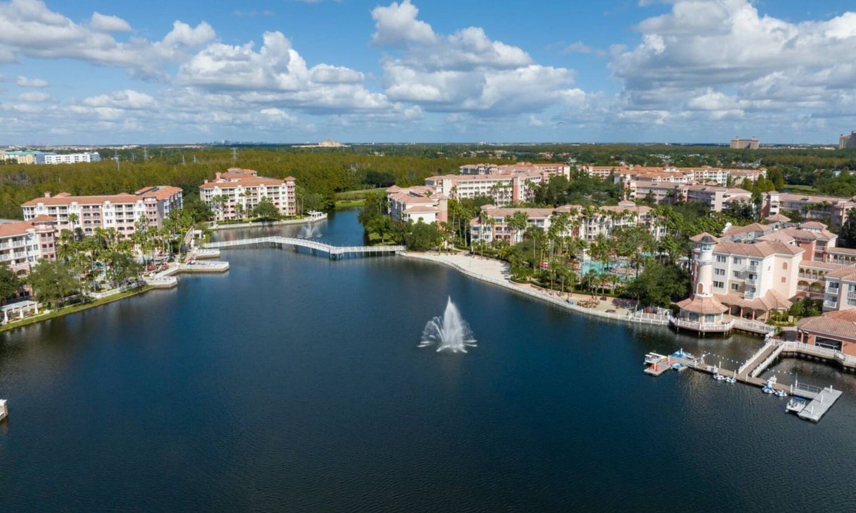 Williamsburg Resort | 🌴 Marriott Grande Vista✨ Experience Paradise in a 2BR Villa - Sleeps 8!