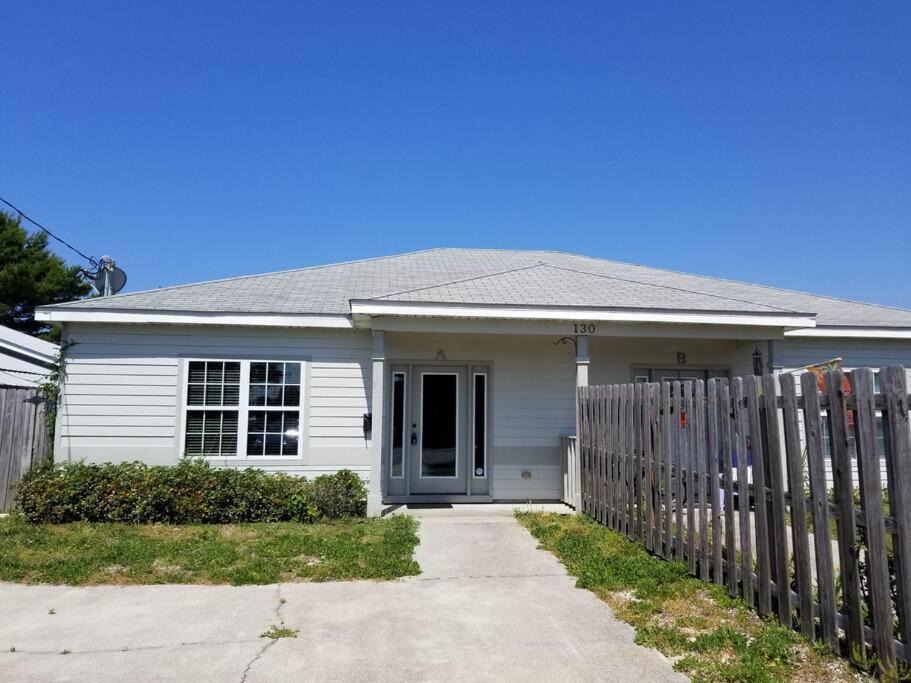 El Centro Beach House | McDrifty's Hideaway