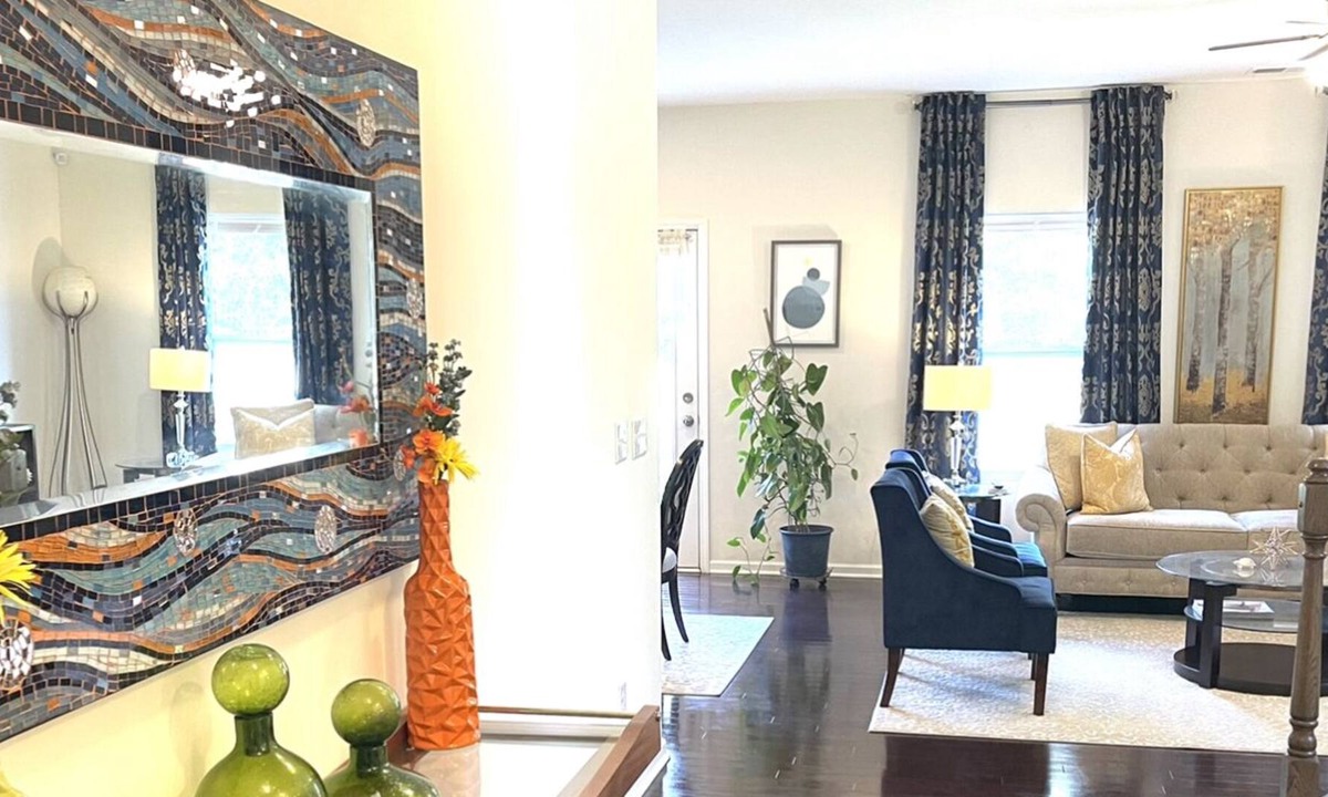 Bowling Green House | Model decorated home 5 minutes to Lake Wylie!