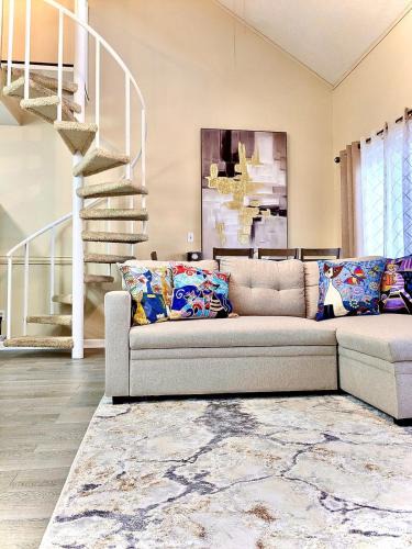 Little River Apartment | Modern 2bd 2br pool sleep 6 near Cherry Grove Beach