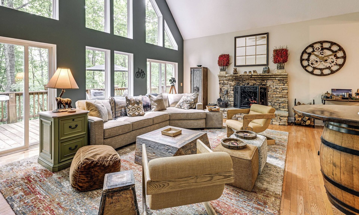 Sapphire Cottage | Modern Mountain Zen 3-bed, 3-bath Home With Creeks