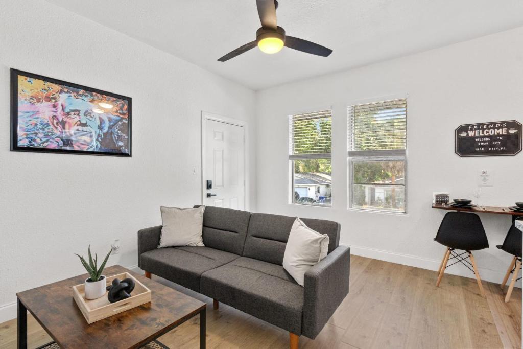 Ybor City Apartment | Modish 1BR Apartment in Cigar City with Parking