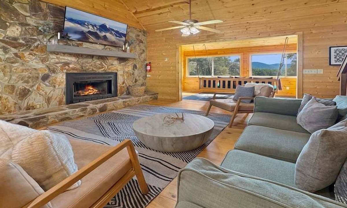 Morganton Cabin | Mountain Meadow Lodge - Pet Friendly | Large Private Yard | 4 King Beds