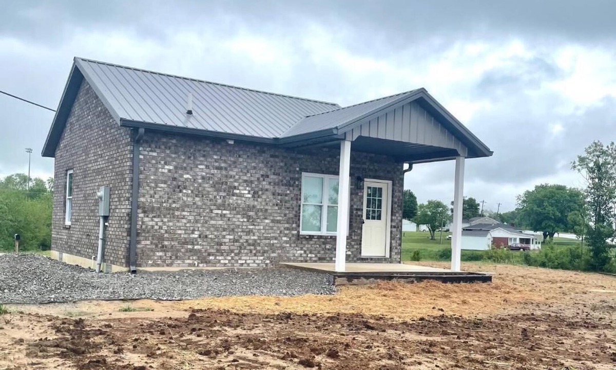 Owenton House | NEW construction: Grace Haven Tiny House in Owenton 1 Bedroom.