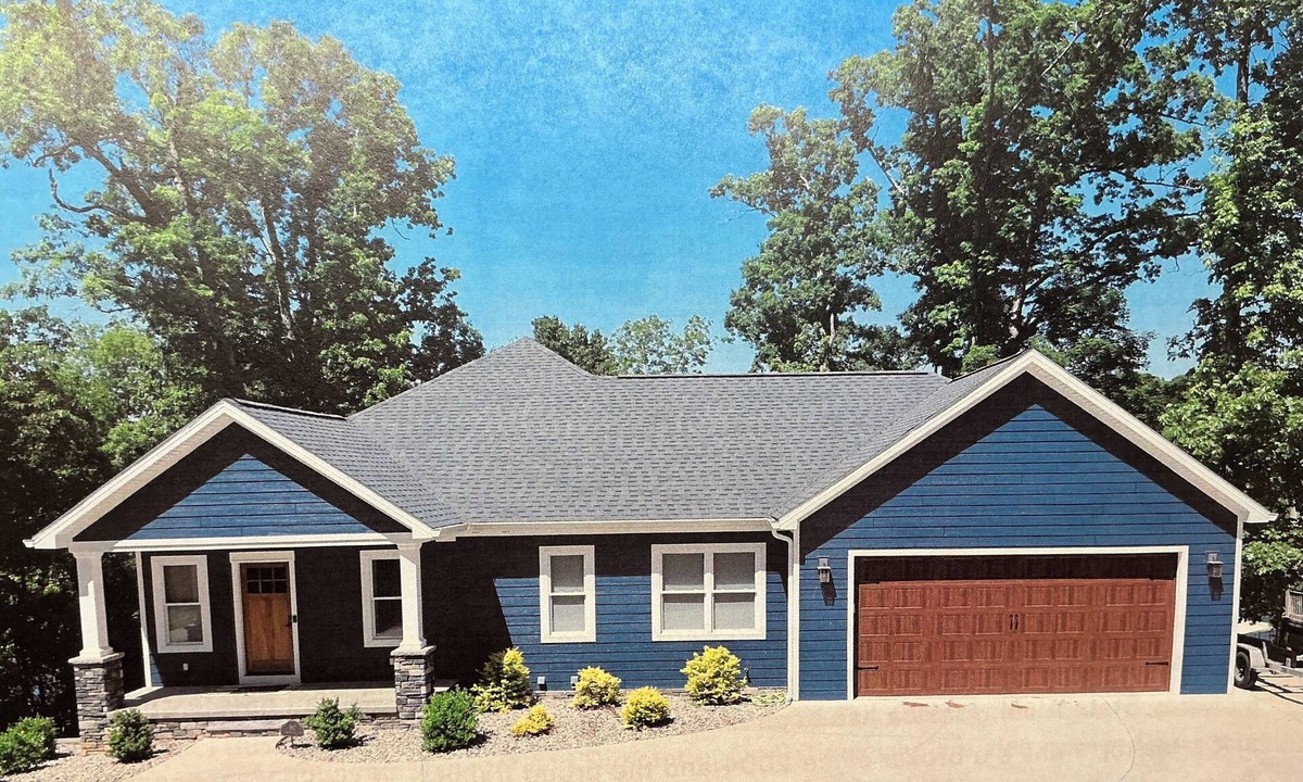 Kuttawa House | New Listing, Waterfront Lake House with Private Dock, Paddleboards