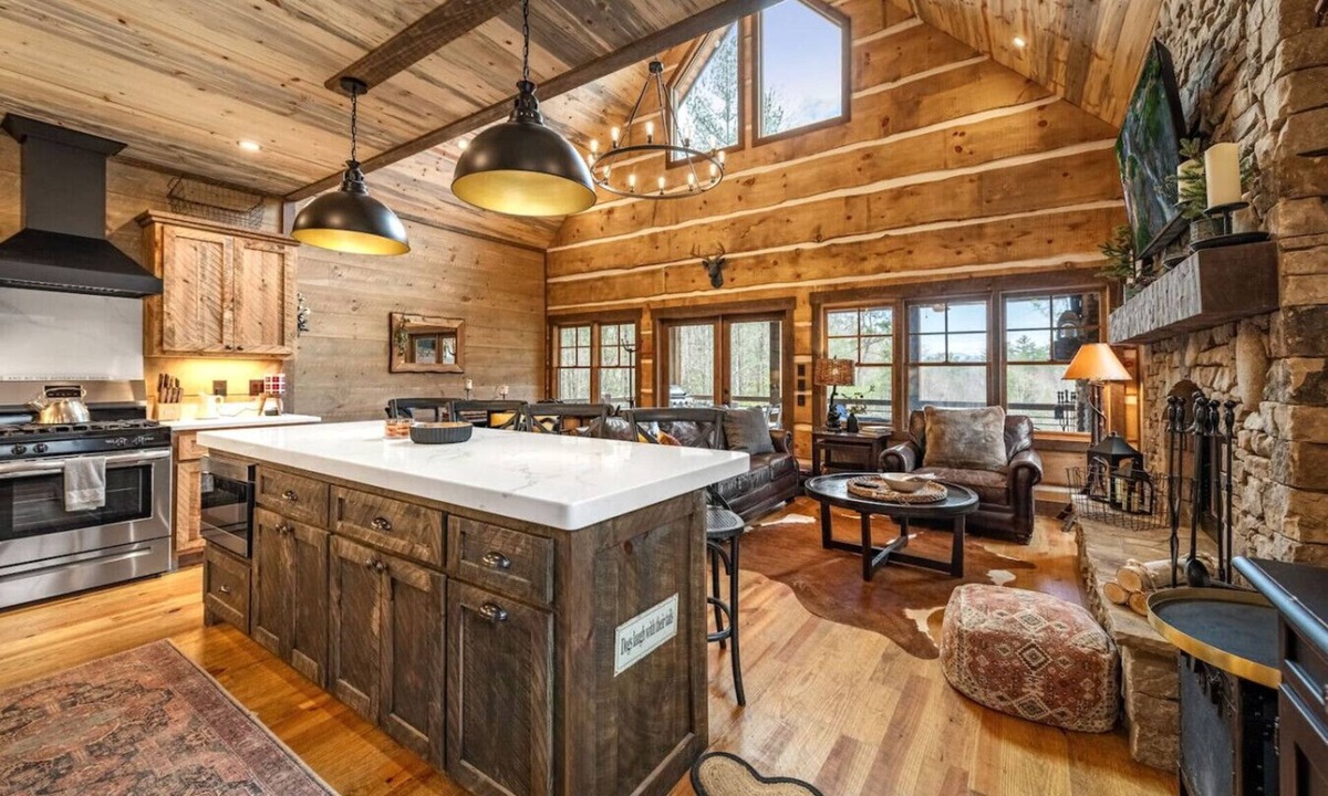 Cashes Valley Cabin | New! Private 3BR cabin*MTN views*Game Room*Firepit