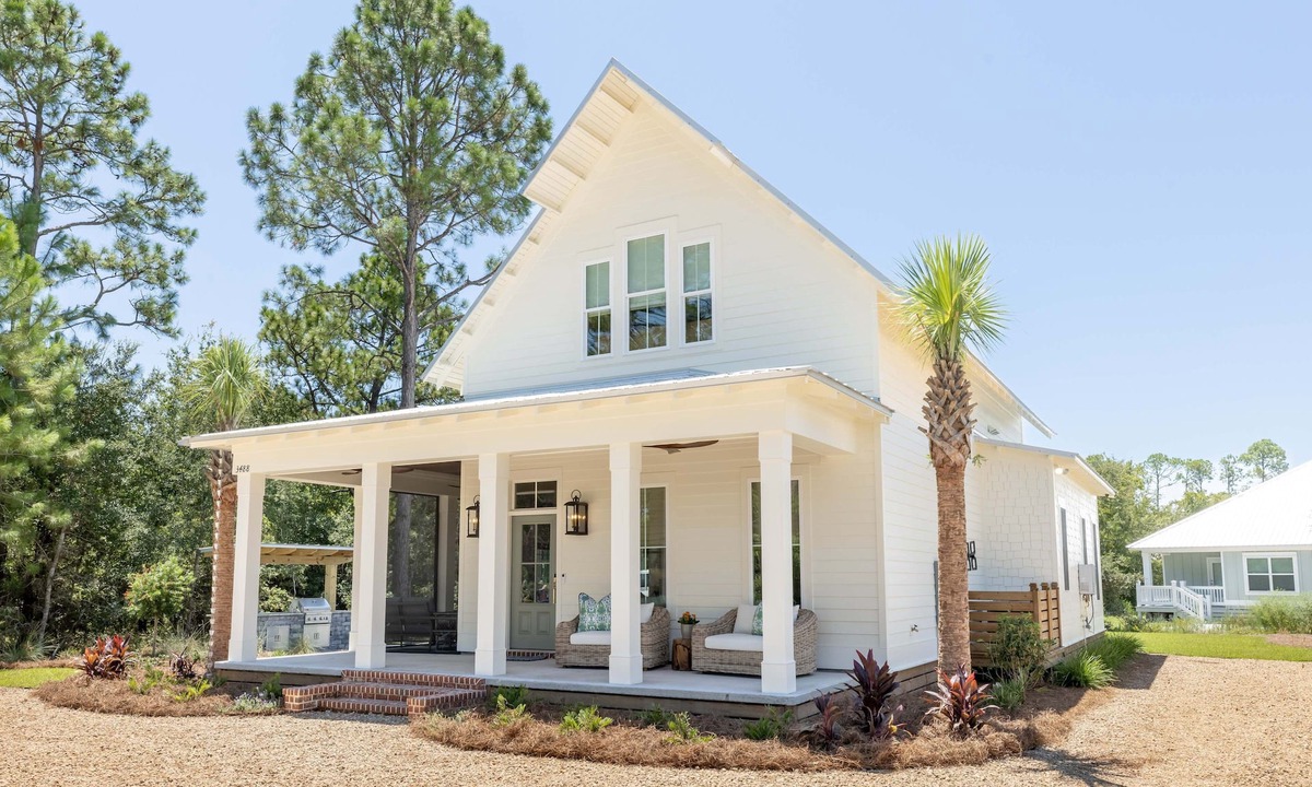 Carrabelle House | New Prof. Designed Coastal Home, 4BR, 2.5 BA