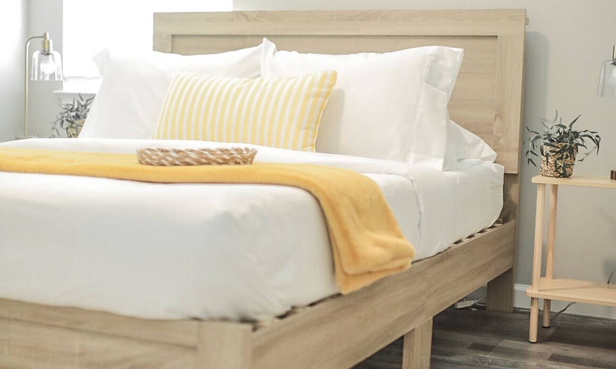 Groveland House | NEW Traveling Professionals Retreat!