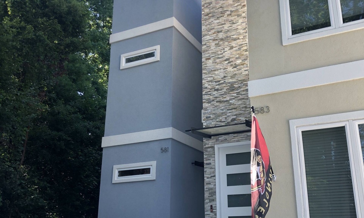 Tallahassee House | Newly constructed VIP Leval Rooftop Townhome