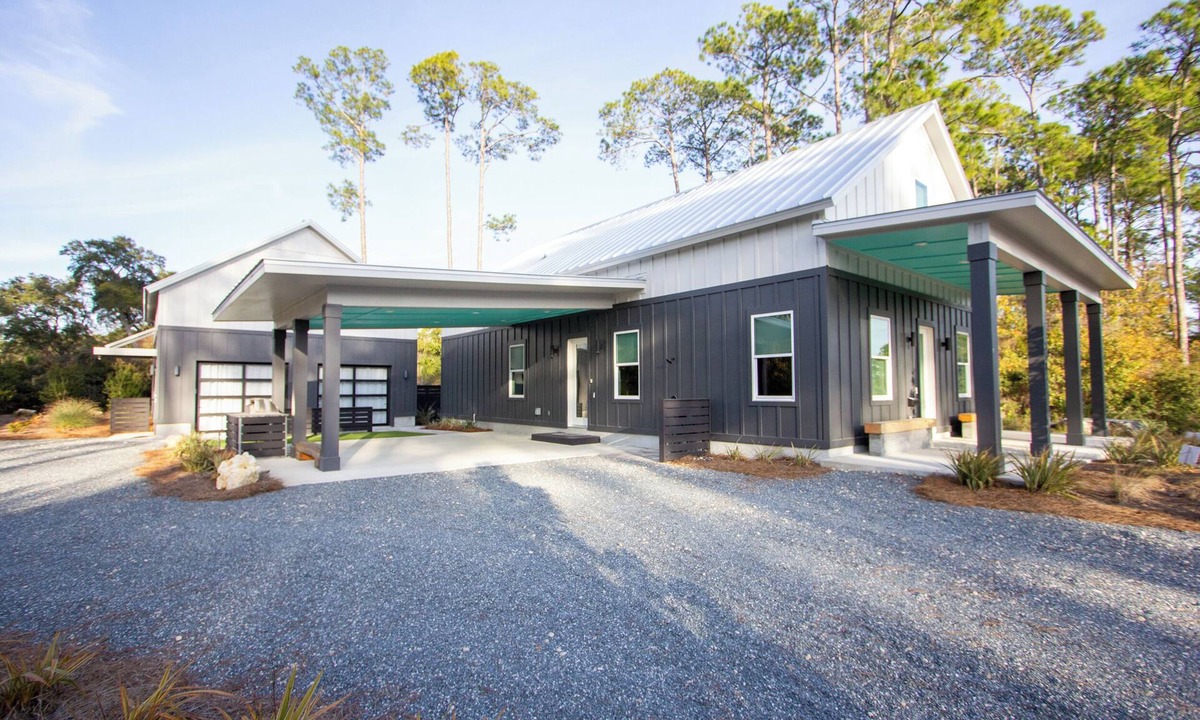 Carrabelle House | North Firefly - Resort Pool, 2-min. walk to Private Beach!