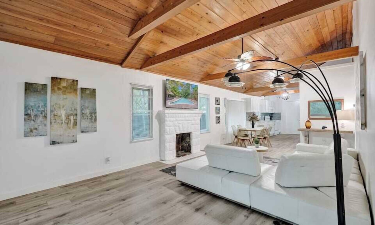 Sailboat Bend Apartment | Oasis Fort Lauderdale by StayHospitality