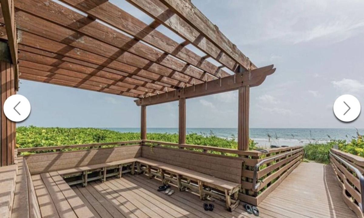 Fort Pierce Shores Apartment | Ocean Front Hutchinson Island North walk to the ocean from the units back door