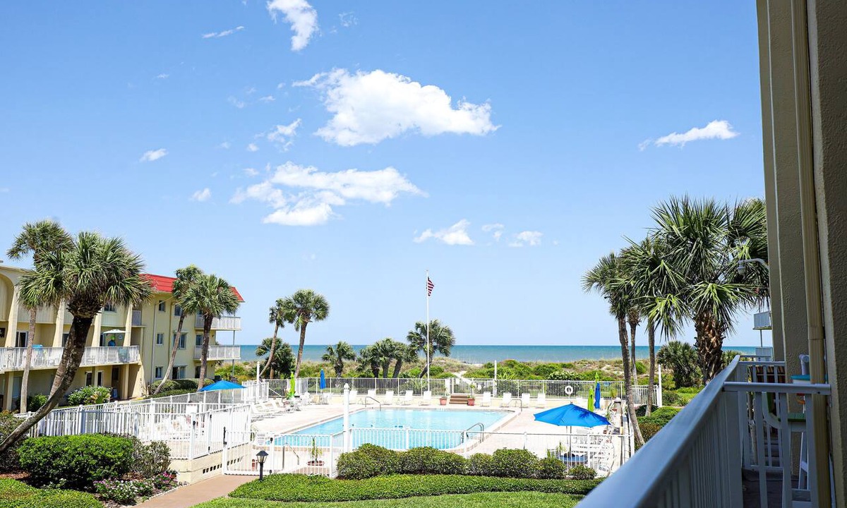 St. Augustine Beach Condo | Ocean View Condo - Private Beach Access + Pool - 15min to Downtown!