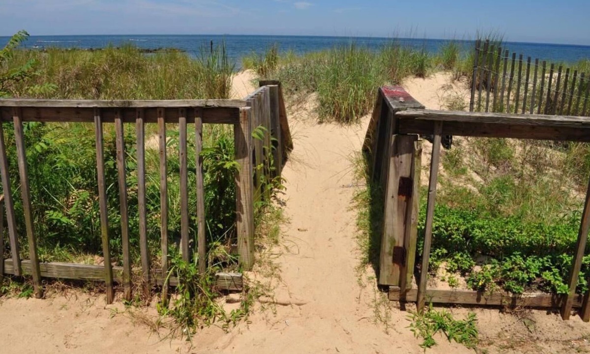 Cottage Line Hotel | Ocean View Inn