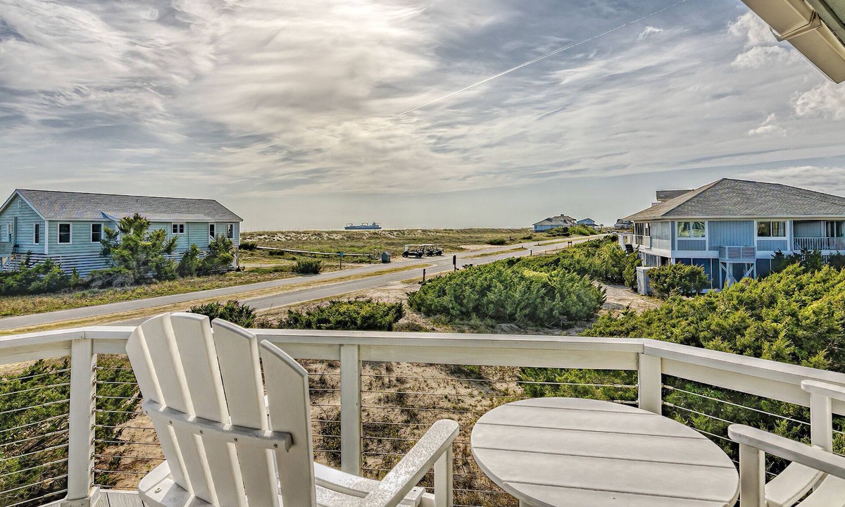 South Beach House | Ocean View on South Beach, 4 Bedrooms, 3 Baths. 2 Master suites, access to BHI Club