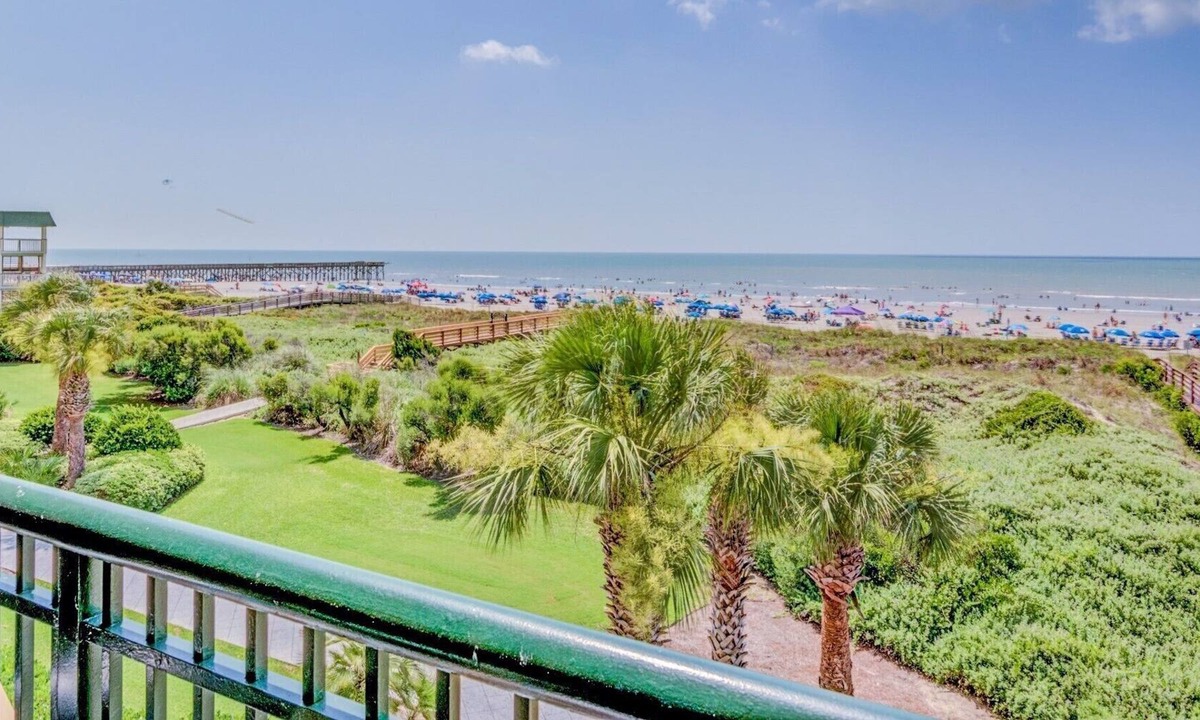 Isle of Palms Condo | Oceanfront 4 BR 3 Bath Condo Large Balcony