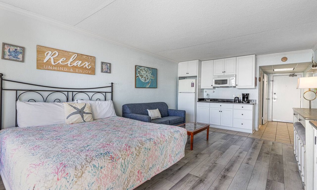 Myrtle Beach Condo | Oceanfront Condo on The Golden Mile in Myrtle Beach