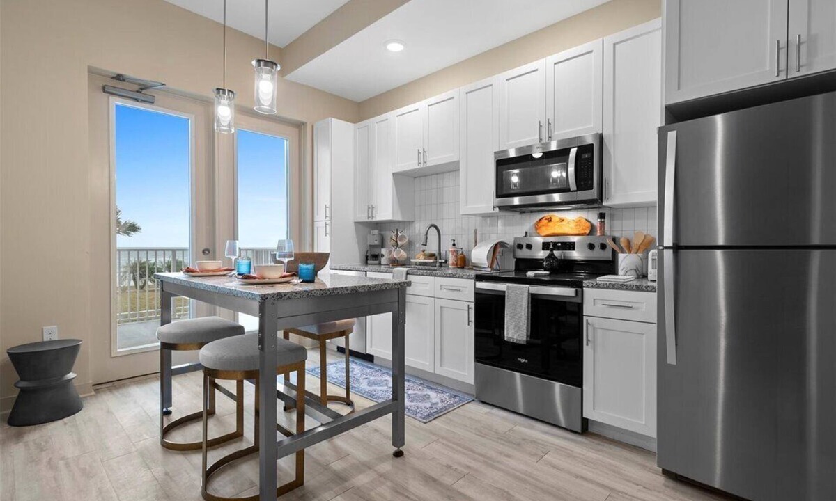 Daytona Beach Condo | Oceanfront Oasis Daytona Beach 2BR/2BA - Building View - 203