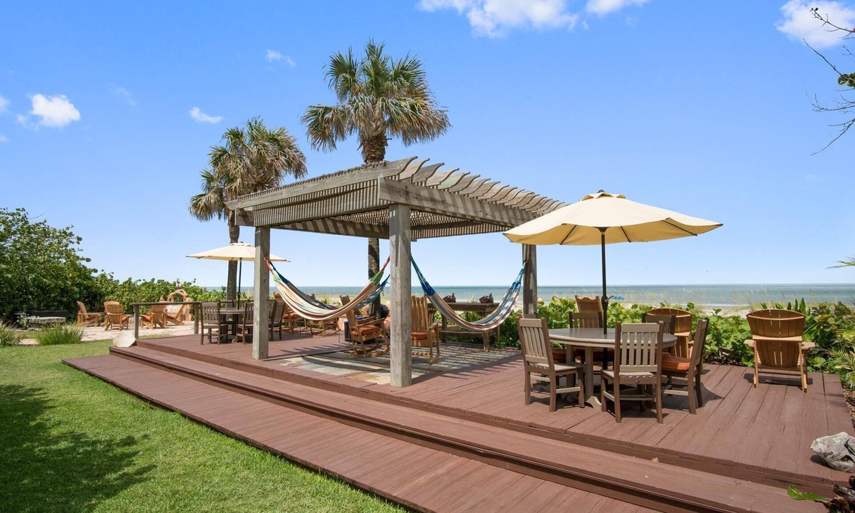 Cocoa Beach Apartment | Oceanview - One Bedroom King at Beach Place Guesthouses